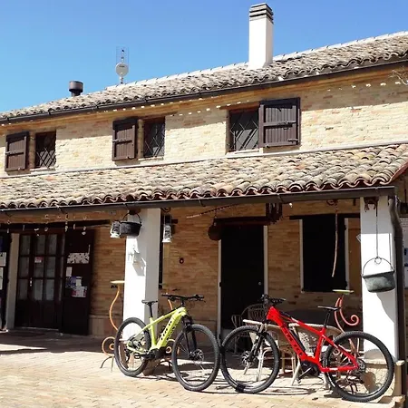 Studio Via Consolazione Apartmán Castel Colonna