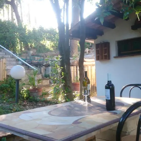 Studio Via Consolazione Appartement